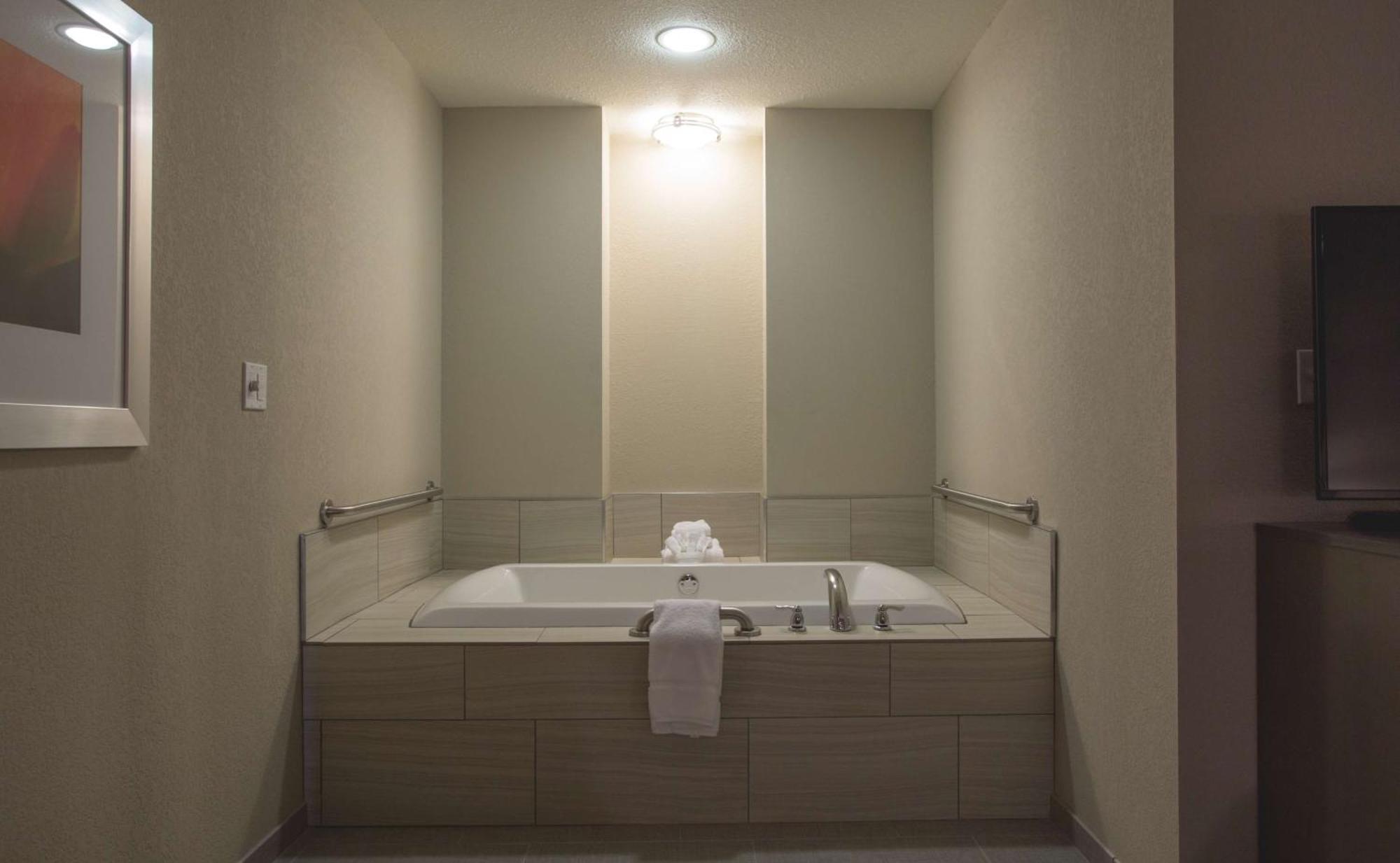Hilton Garden Inn Bolingbrook I-55 Kültér fotó